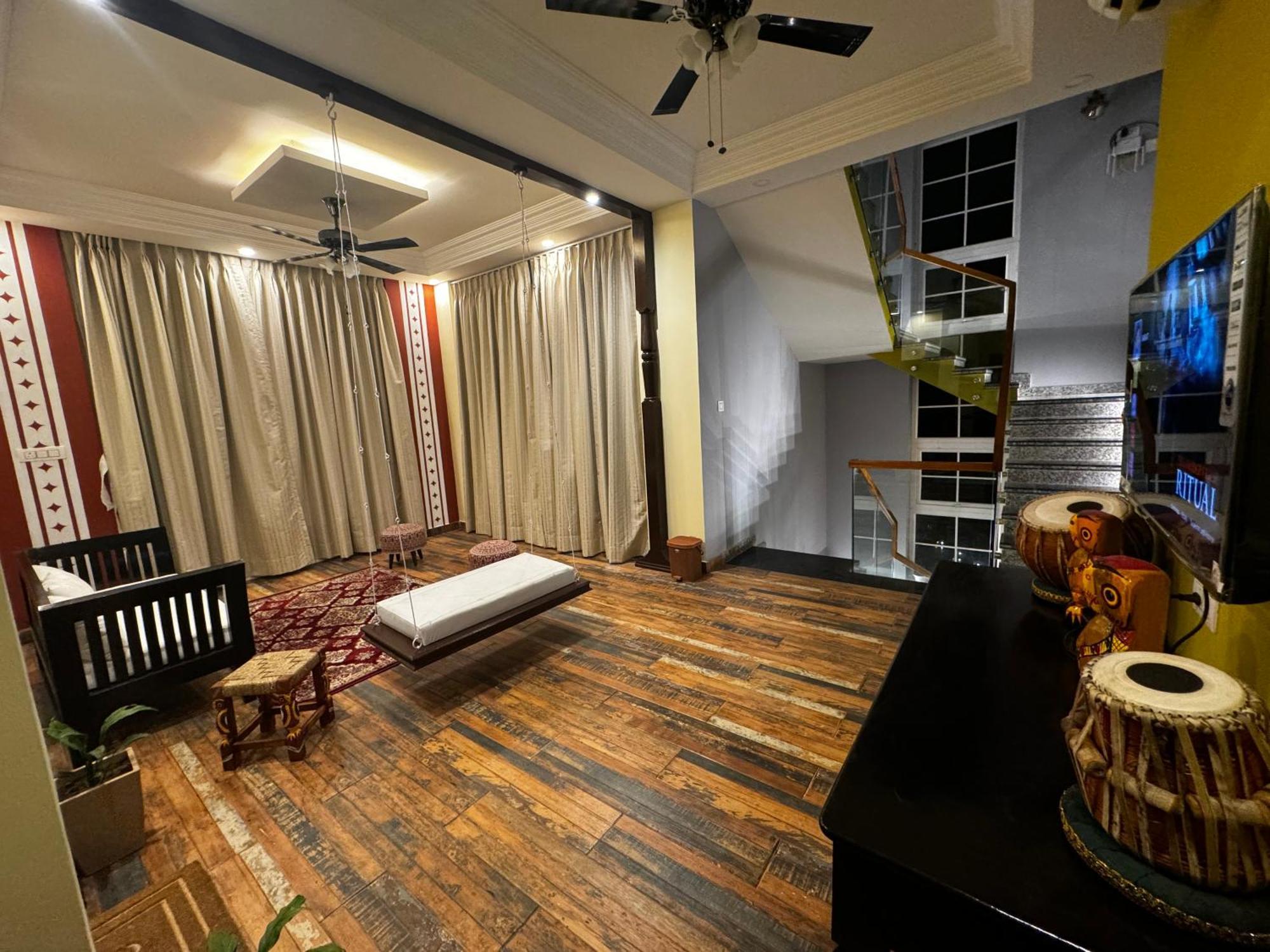 Chaitali The Villa ชานตี นิเคทัน ภายนอก รูปภาพ
