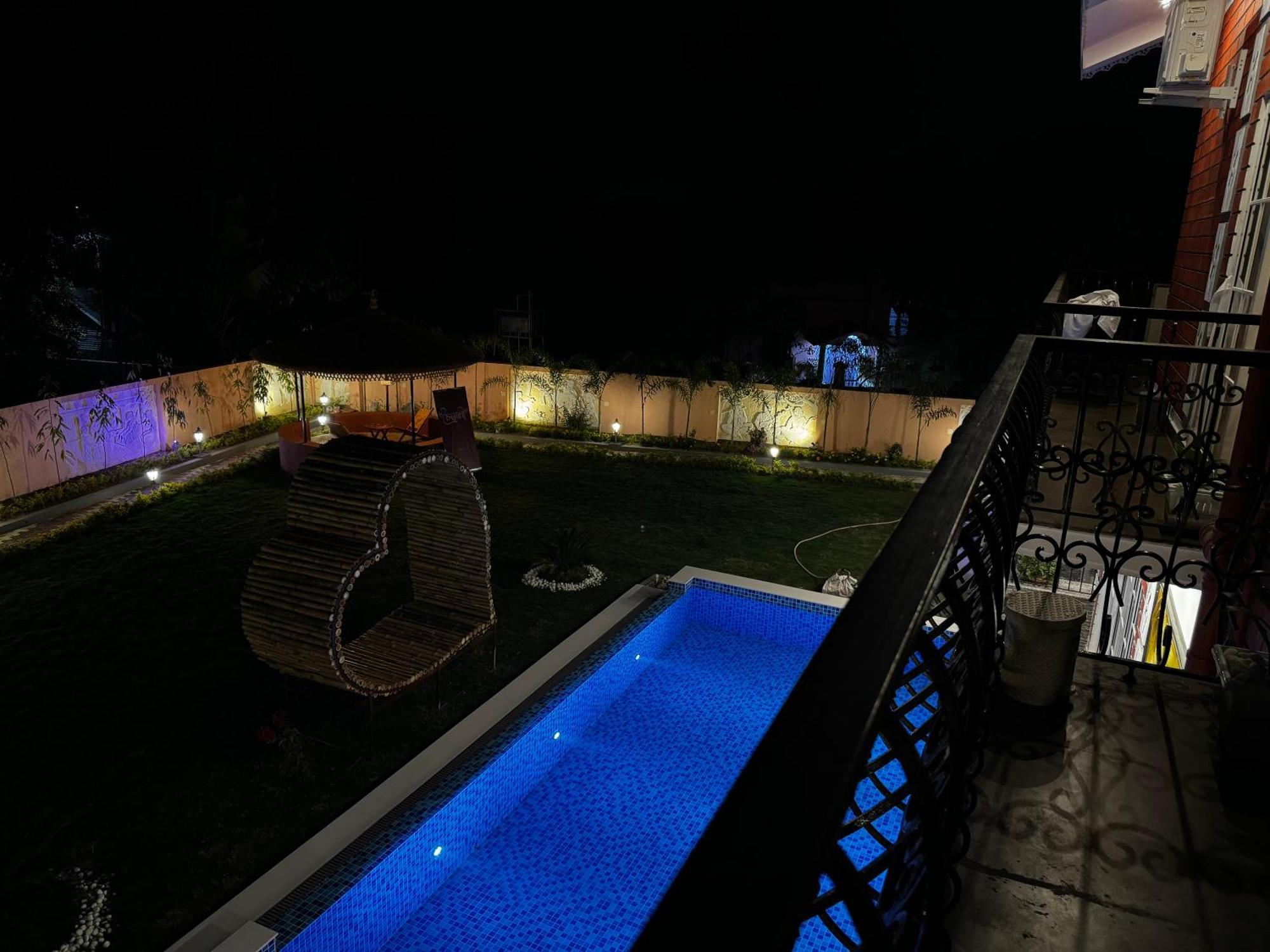 Chaitali The Villa ชานตี นิเคทัน ภายนอก รูปภาพ